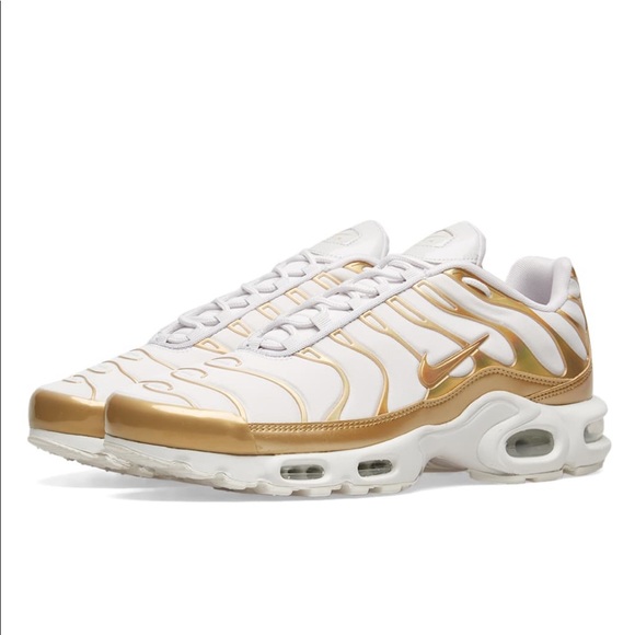 Nike Shoes - Nike Womens Air Max Plus